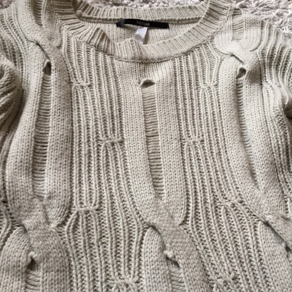 Sweater - Picture 2 of 2